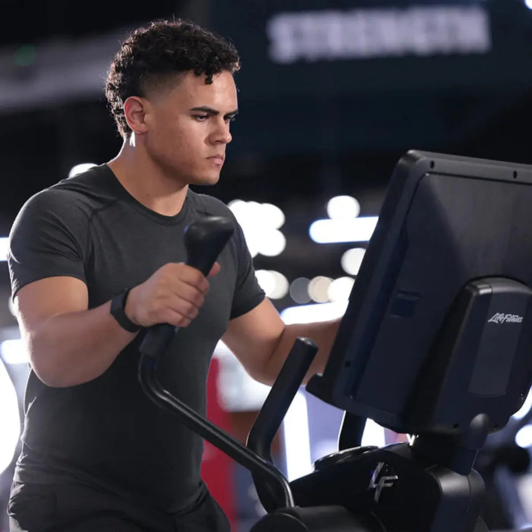 Life Fitness Club Series + Cross-Trainer Cardio Life Fitness