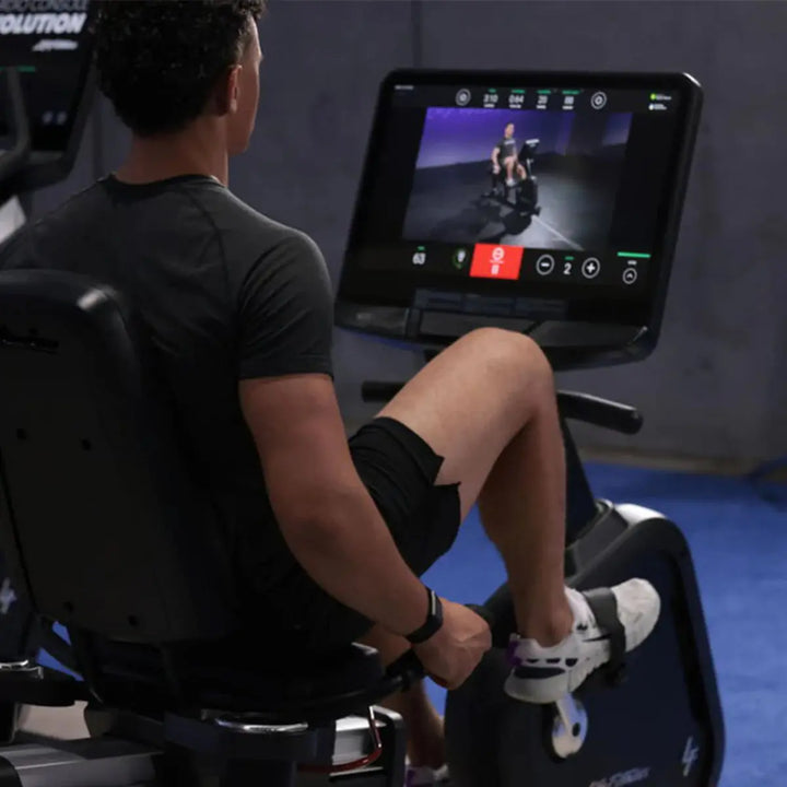 Life Fitness Club Series + Recumbent Cycle Cardio Life Fitness