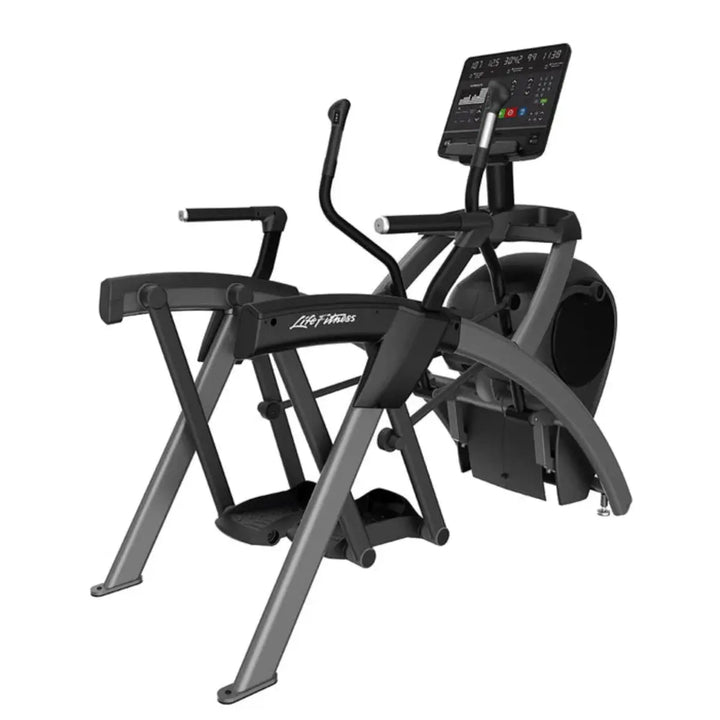 Life Fitness Club Series + Total Body Arc Trainer Cardio Life Fitness Titanium Storm SL