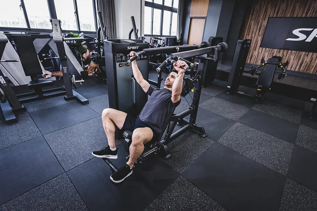 Spirit Chest &amp; Shoulder Press Commercial Spirit Fitness