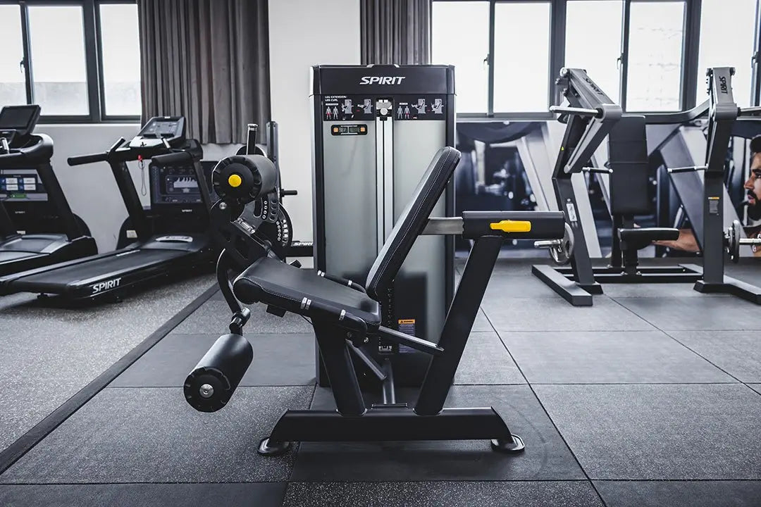 Spirit Leg Extension &amp; Leg Curl Commercial Spirit Fitness