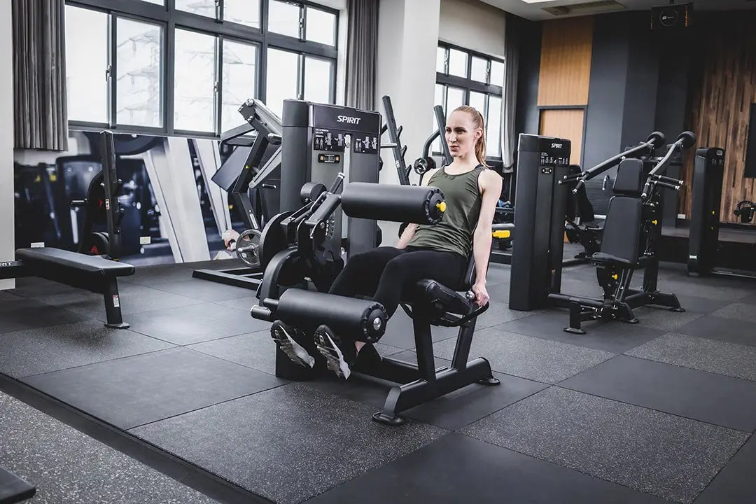 Spirit Leg Extension &amp; Leg Curl Commercial Spirit Fitness