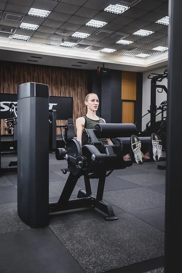 Spirit Leg Extension &amp; Leg Curl Commercial Spirit Fitness