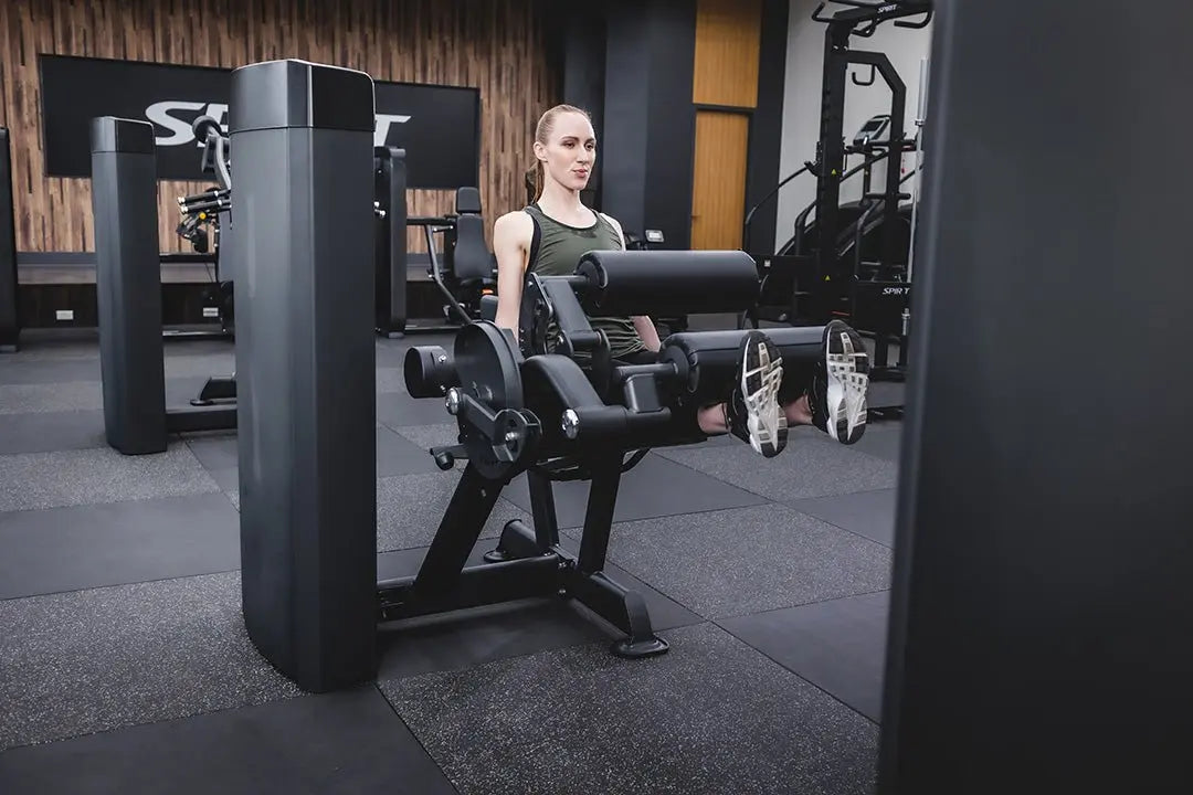 Spirit Leg Extension &amp; Leg Curl Commercial Spirit Fitness